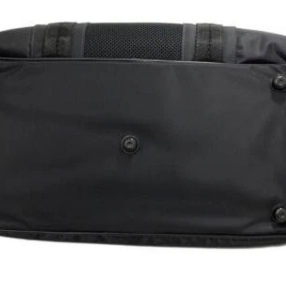 Luxury / Designer BURBERRY Black Boston Golf Bag - Picture 5 of 11